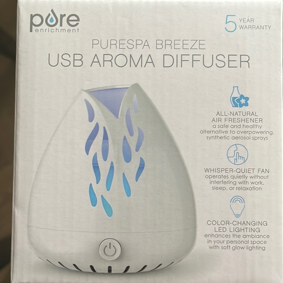 BNIB USB Aroma Diffuser - Picture 1 of 2